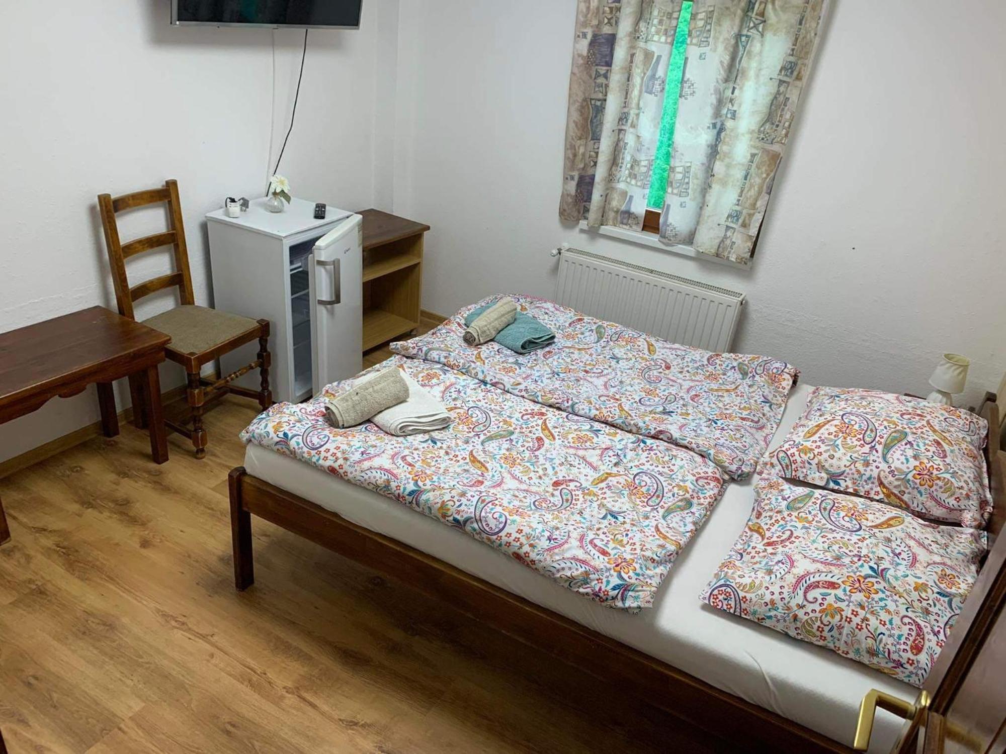 Cserhatvoelgy Panzio Alsotold Kamer foto