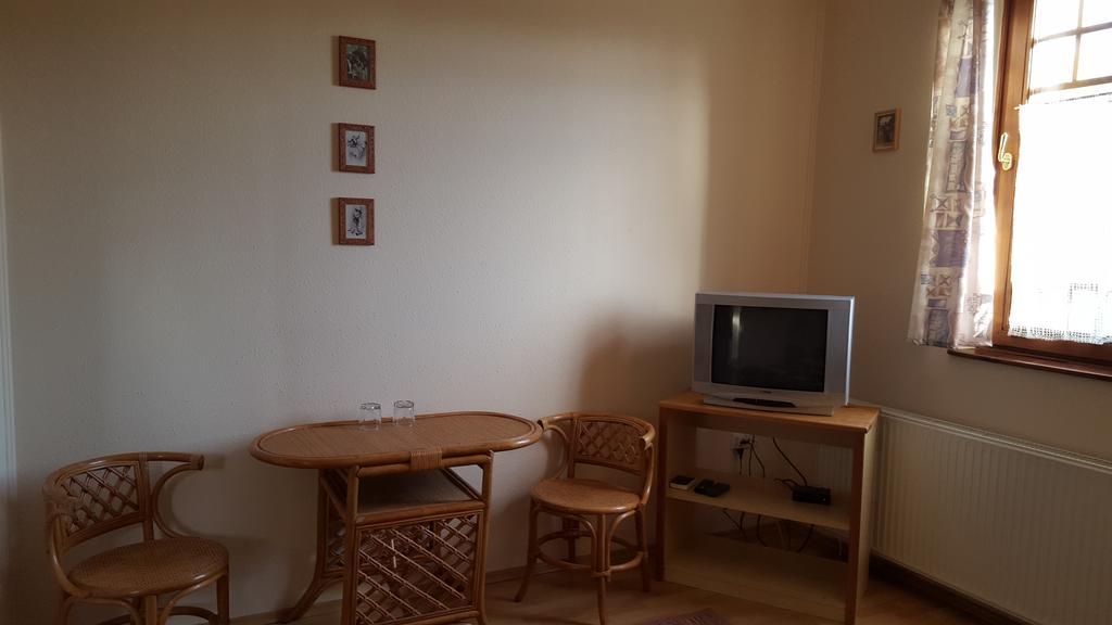 Cserhatvoelgy Panzio Alsotold Buitenkant foto